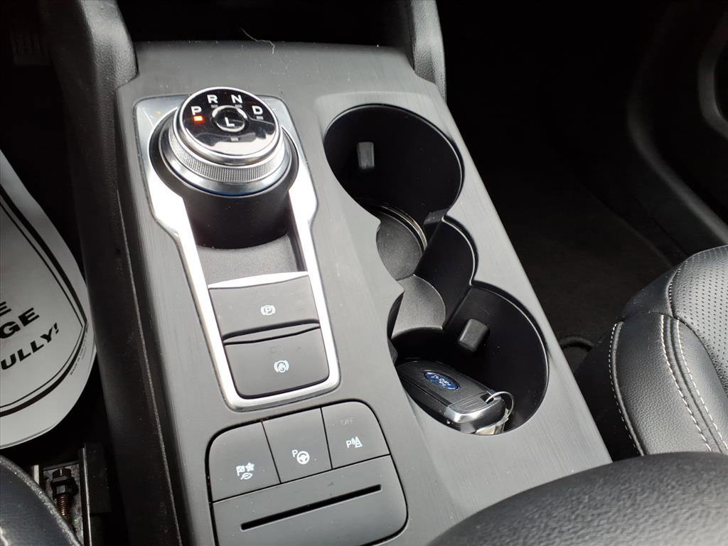 Certified 2021 Ford Escape Titanium image 23