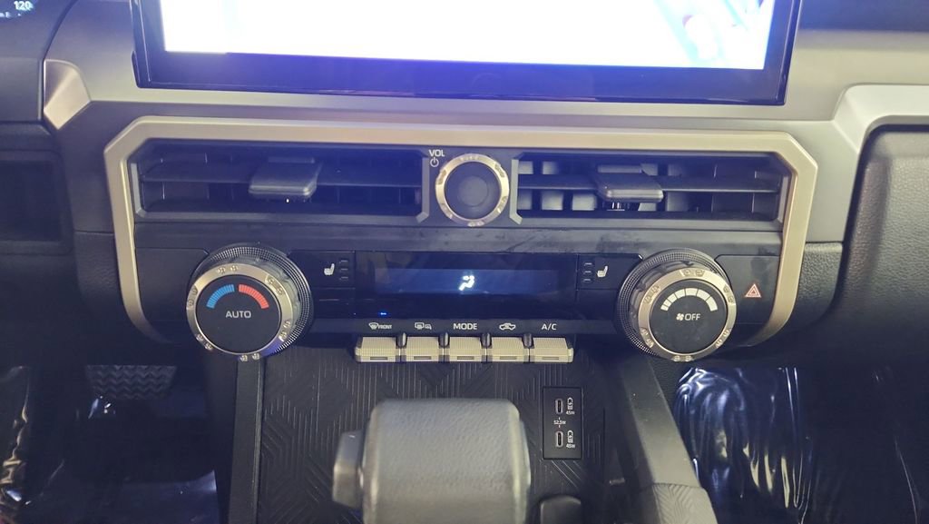Used 2024 Toyota Tacoma TRD Off-Road AWD/4WD image 16