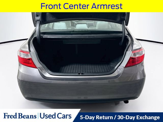 Used 2017 Toyota Camry LE FWD image 27