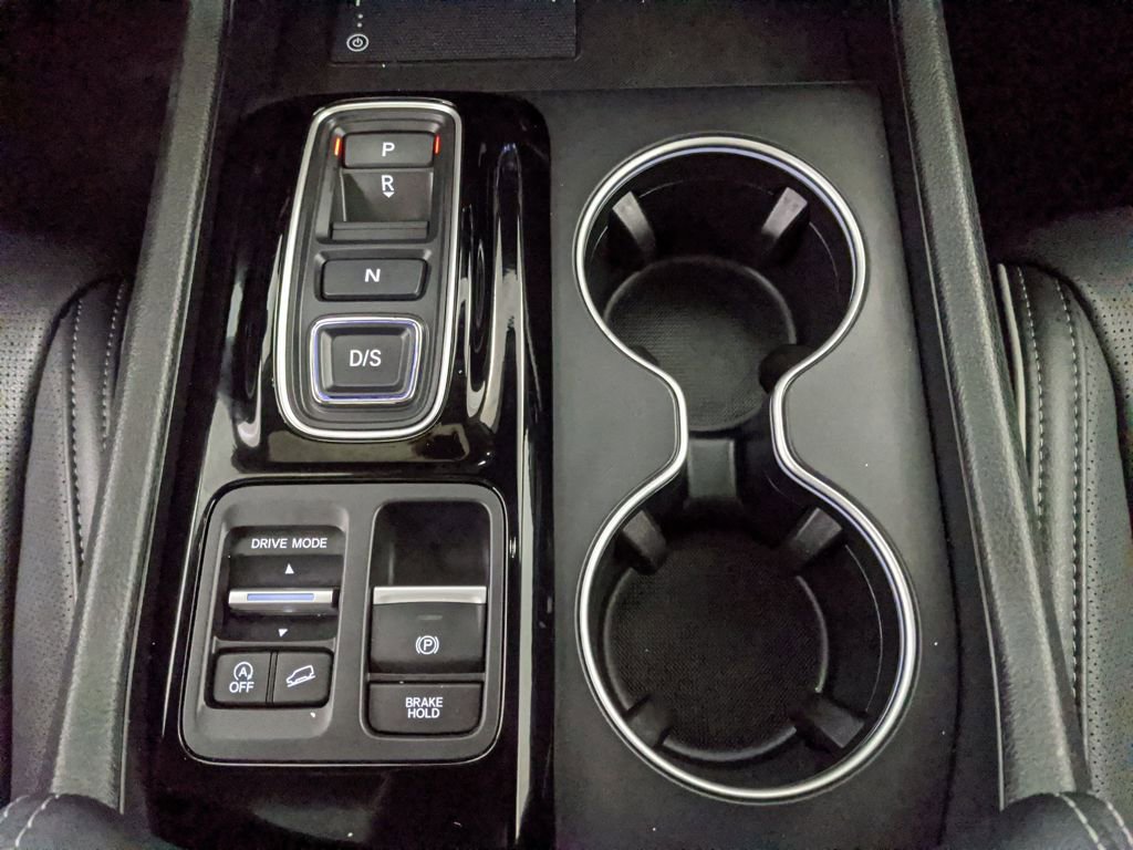 Used 2024 Honda Pilot Elite image 15