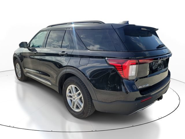 Certified 2025 Ford Explorer Active w/ Active Comfort Package RWD image 3