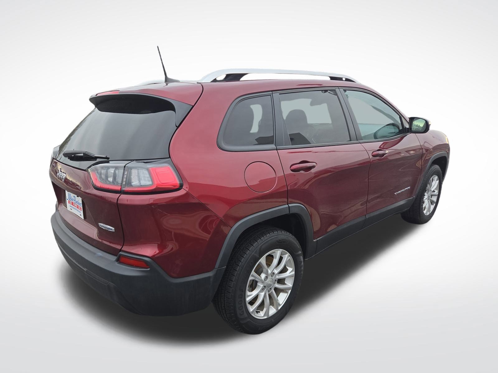 Used 2020 Jeep Cherokee Latitude w/ Cold Weather Group image 3