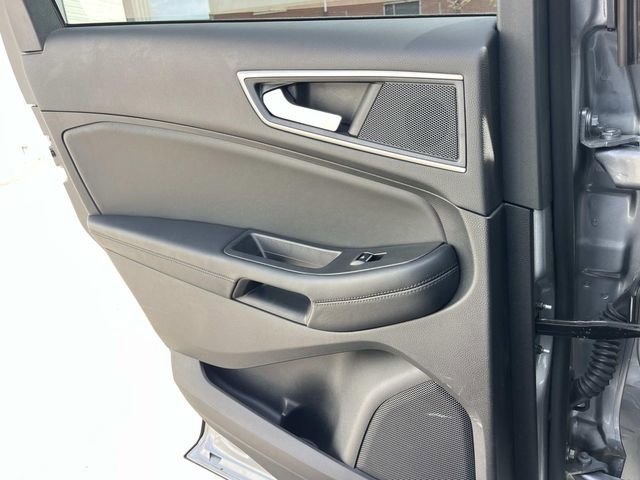 Certified 2024 Ford Edge SEL w/ Convenience Package image 20