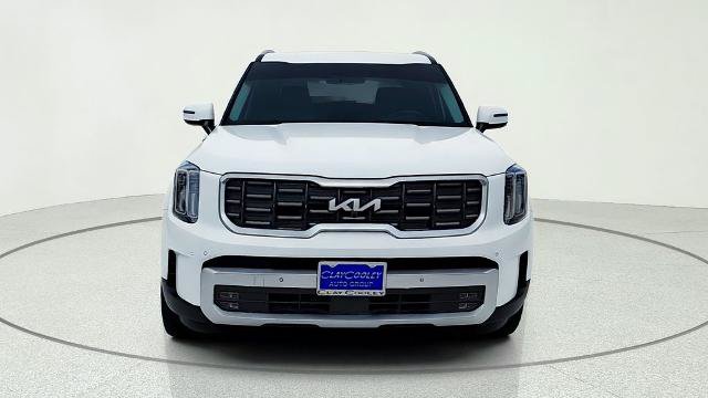 Used 2024 Kia Telluride SX Prestige w/ Towing Package AWD/4WD image 2