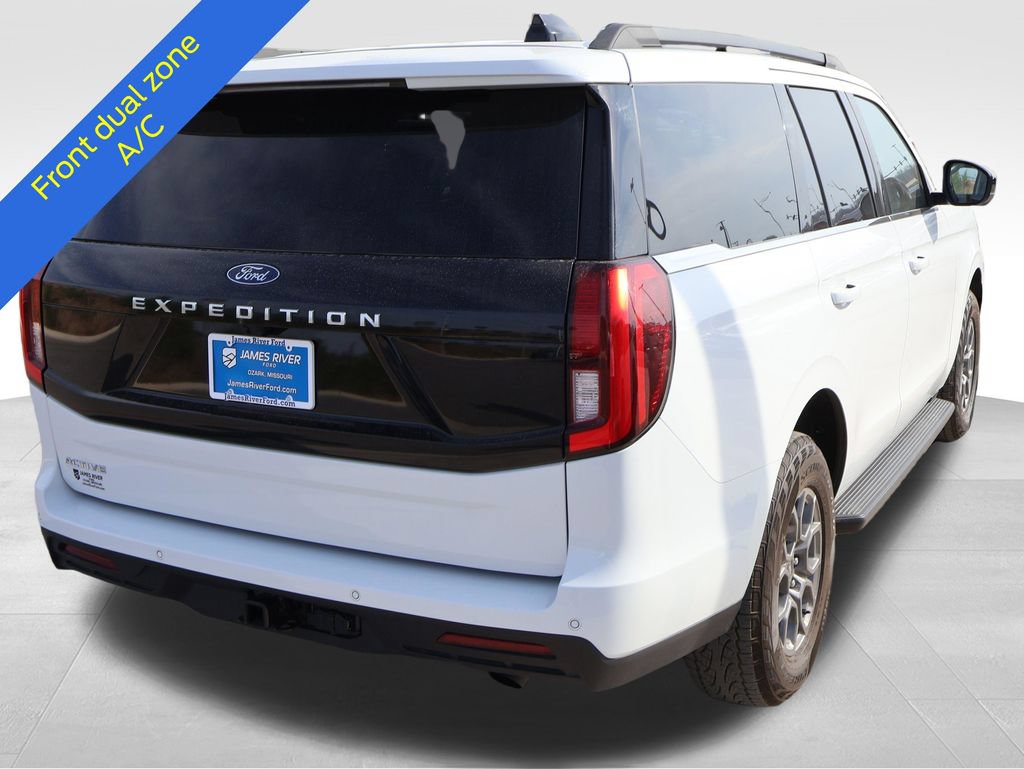 Certified 2025 Ford Expedition Active AWD/4WD image 6