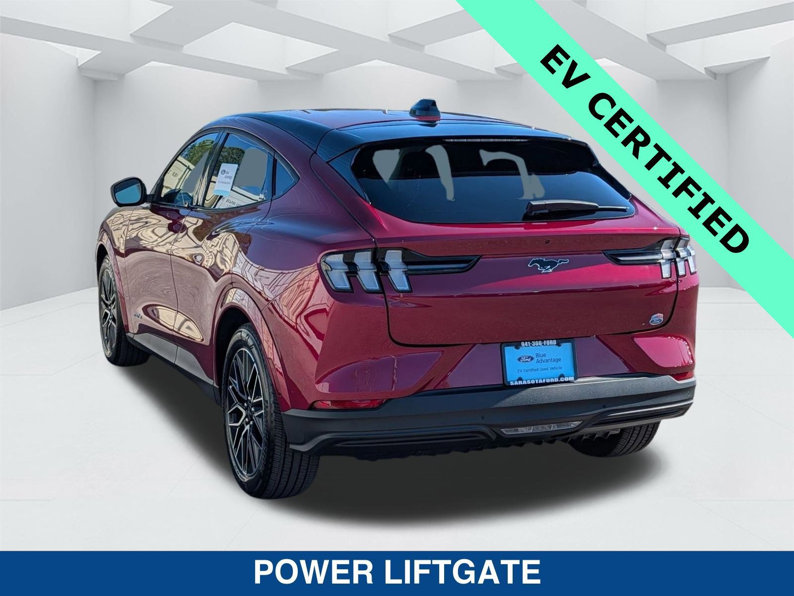 Certified 2025 Ford Mustang Mach-E Premium image 2