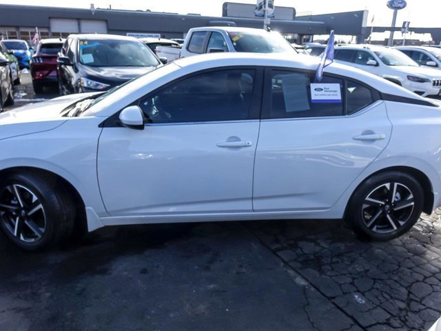 Used 2025 Nissan Sentra SV image 6