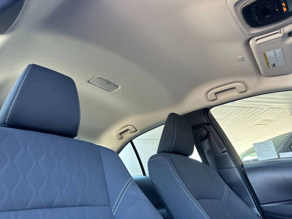 Used 2026 Toyota Corolla LE w/ LE Premium Package FWD image 15