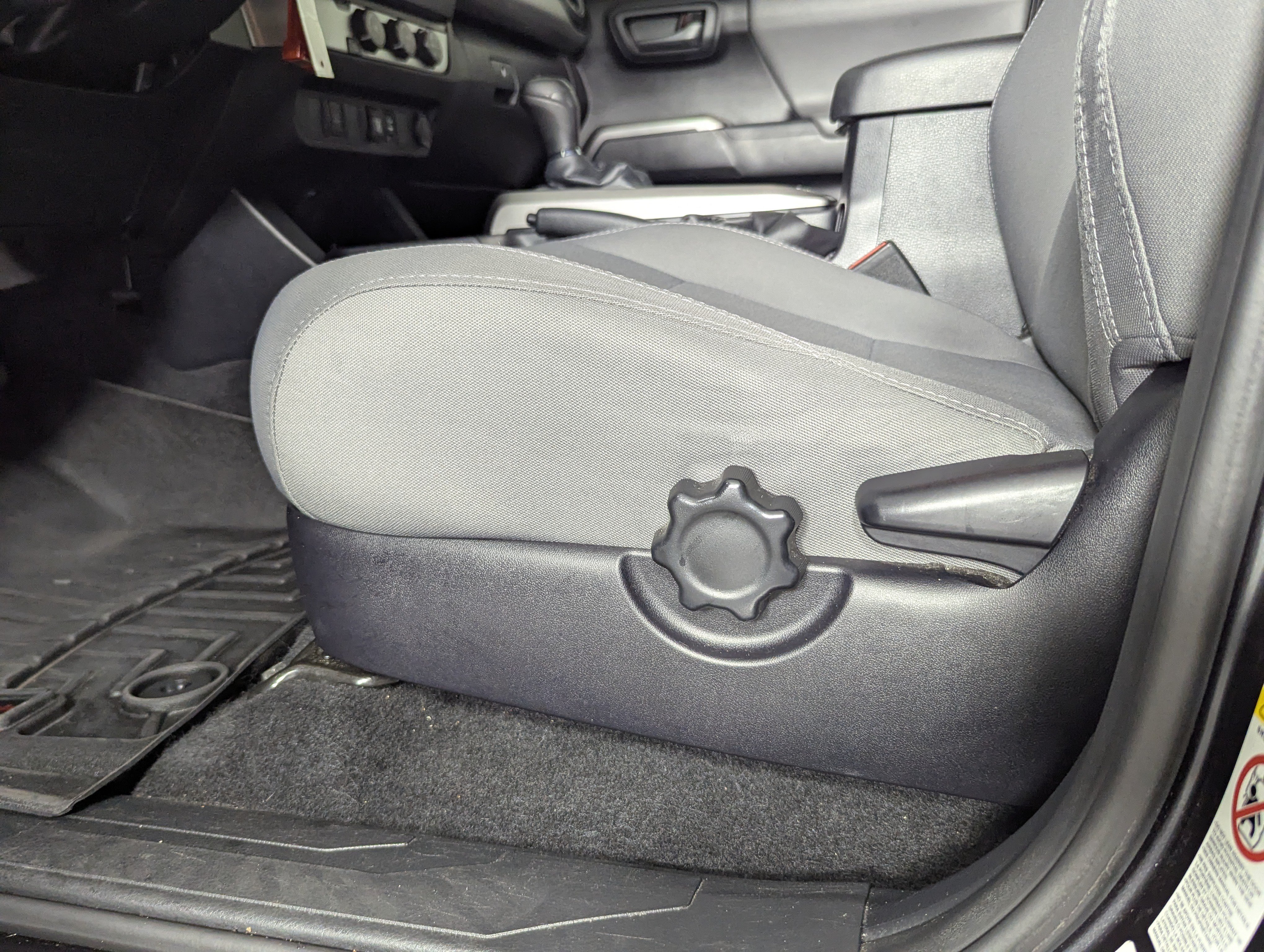 Used 2019 Toyota Tacoma SR5 RWD image 20