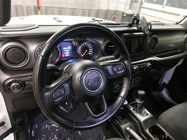 Used 2022 Jeep Gladiator Sport image 16