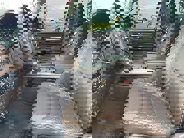 Used 2025 RAM 1500 Limited image 17