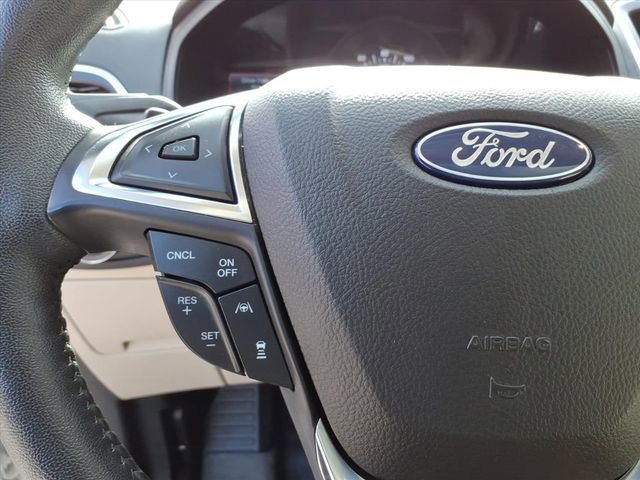 Certified 2022 Ford Edge Titanium w/ Equipment Group 301A image 23