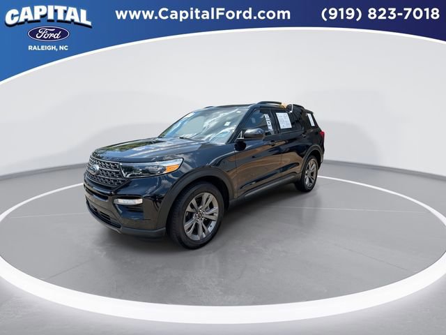 Certified 2022 Ford Explorer XLT w/ Equipment Group 202A image 2