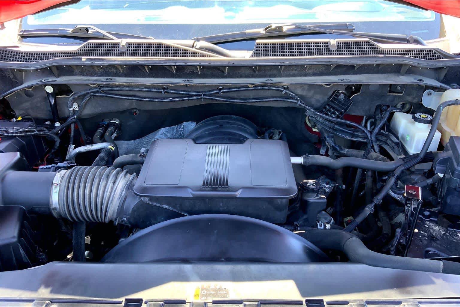 Used 2020 Chevrolet Silverado 3500 LTZ AWD/4WD image 28