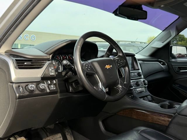 Used 2020 Chevrolet Suburban LT AWD/4WD image 14