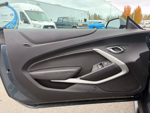 Used 2019 Chevrolet Camaro SS RWD image 32
