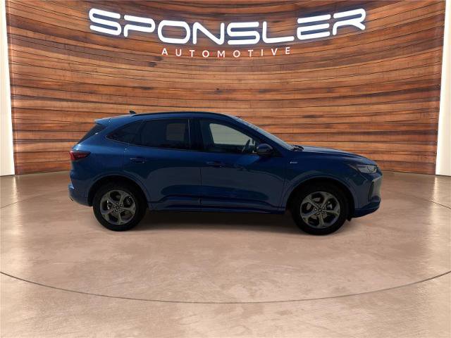 Certified 2023 Ford Escape ST-Line Select w/ Tech Pack #2 AWD/4WD image 6