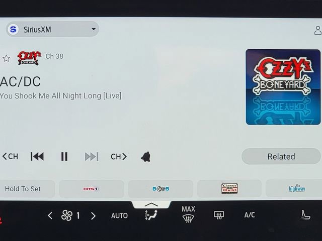 Certified 2026 Ford Explorer Active w/ Active Comfort Package image 29