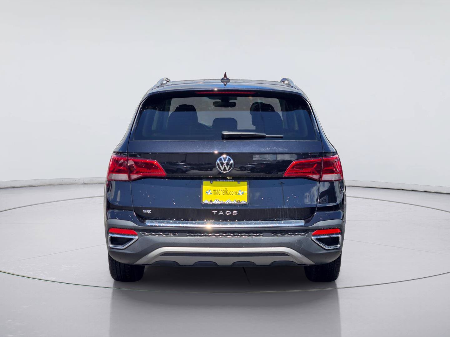 Used 2023 Volkswagen Taos SE FWD image 7