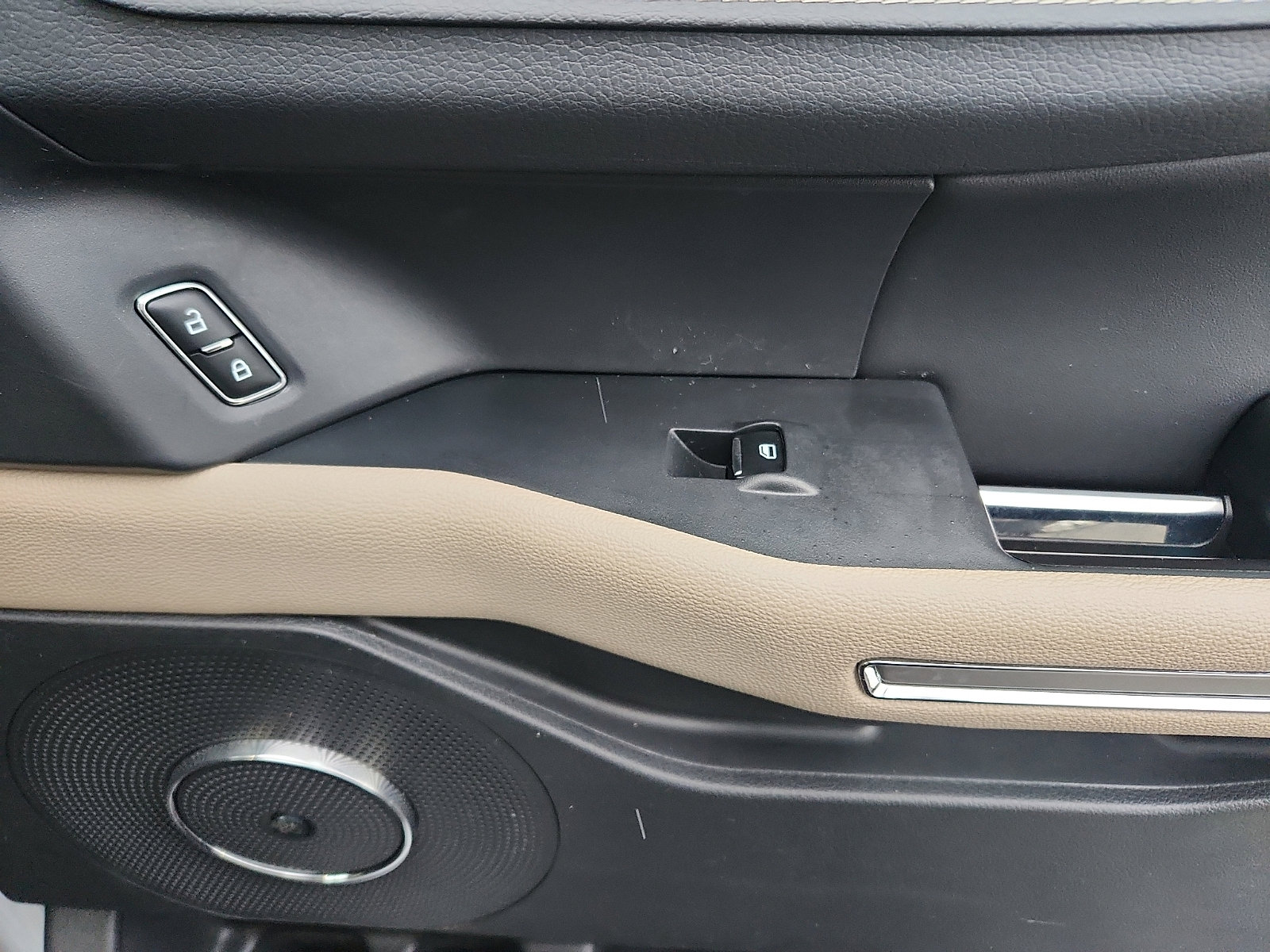 Certified 2023 Ford Expedition Limited image 35