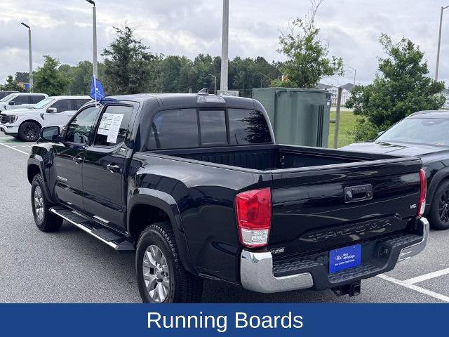 Used 2017 Toyota Tacoma SR5 w/ Tow Package RWD image 6