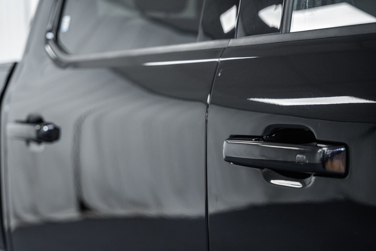 Certified 2022 Ford F150 Lariat w/ Equipment Group 502A High image 15