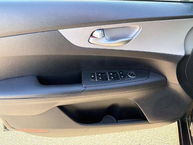 Used 2024 Kia Forte LXS image 18