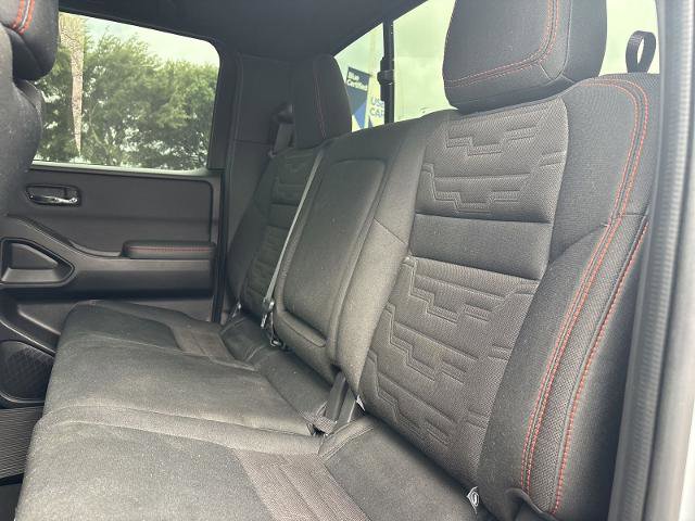 Used 2023 Nissan Frontier PRO-4X w/ Pro Convenience Package AWD/4WD image 16