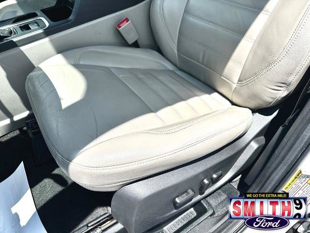 Certified 2017 Ford Escape Titanium FWD image 15