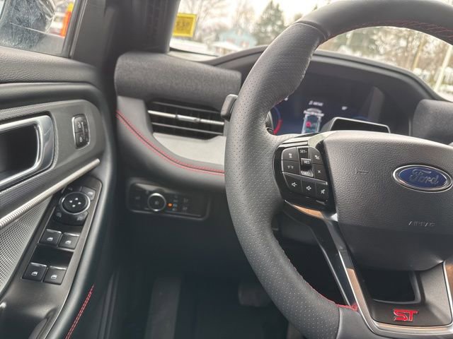 Certified 2025 Ford Explorer ST w/ Sun And Sound Package image 25