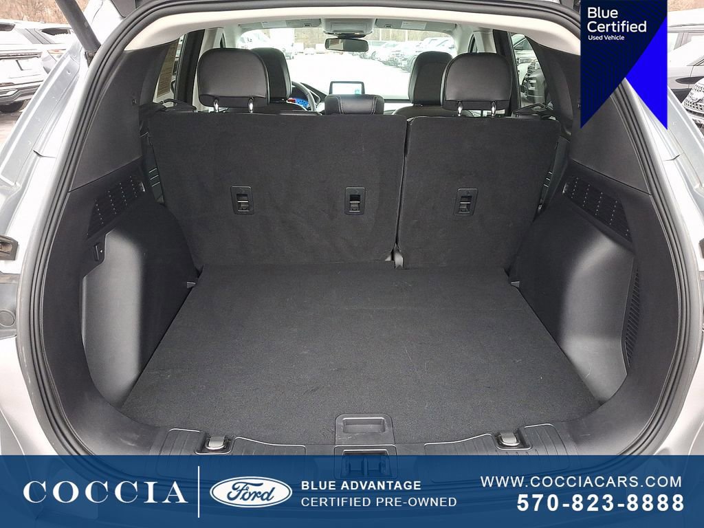 Certified 2022 Ford Escape Titanium image 29