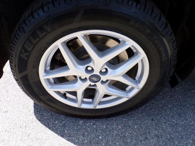 Certified 2021 Ford Edge SEL w/ Convenience Package image 9