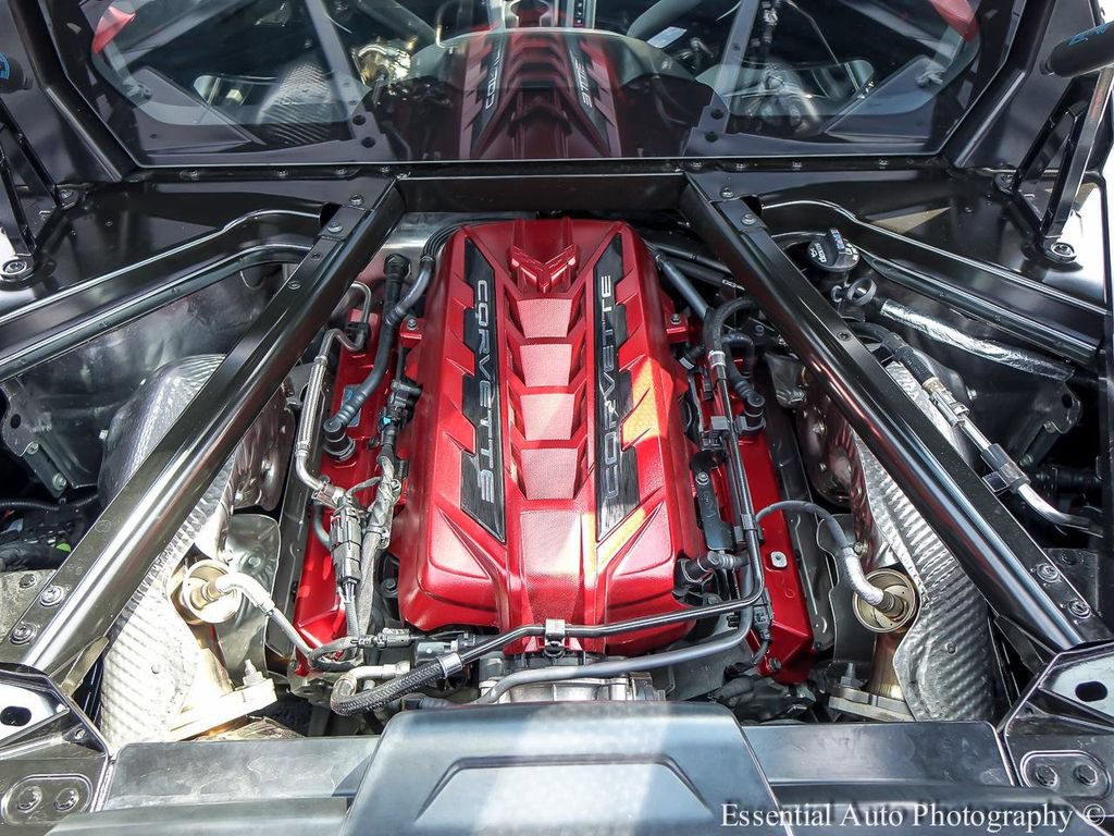 Used 2024 Chevrolet Corvette Stingray Preferred Cpe w/ Battery Protection Package RWD image 23