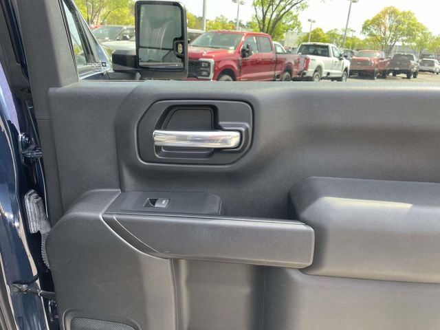 Used 2020 Chevrolet Silverado 2500 Custom w/ Custom Value Package image 24