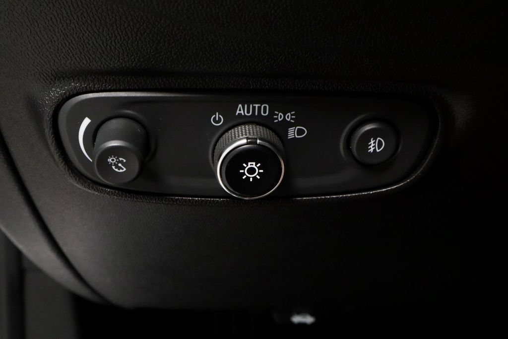 Used 2022 Chevrolet Equinox Premier AWD/4WD image 28