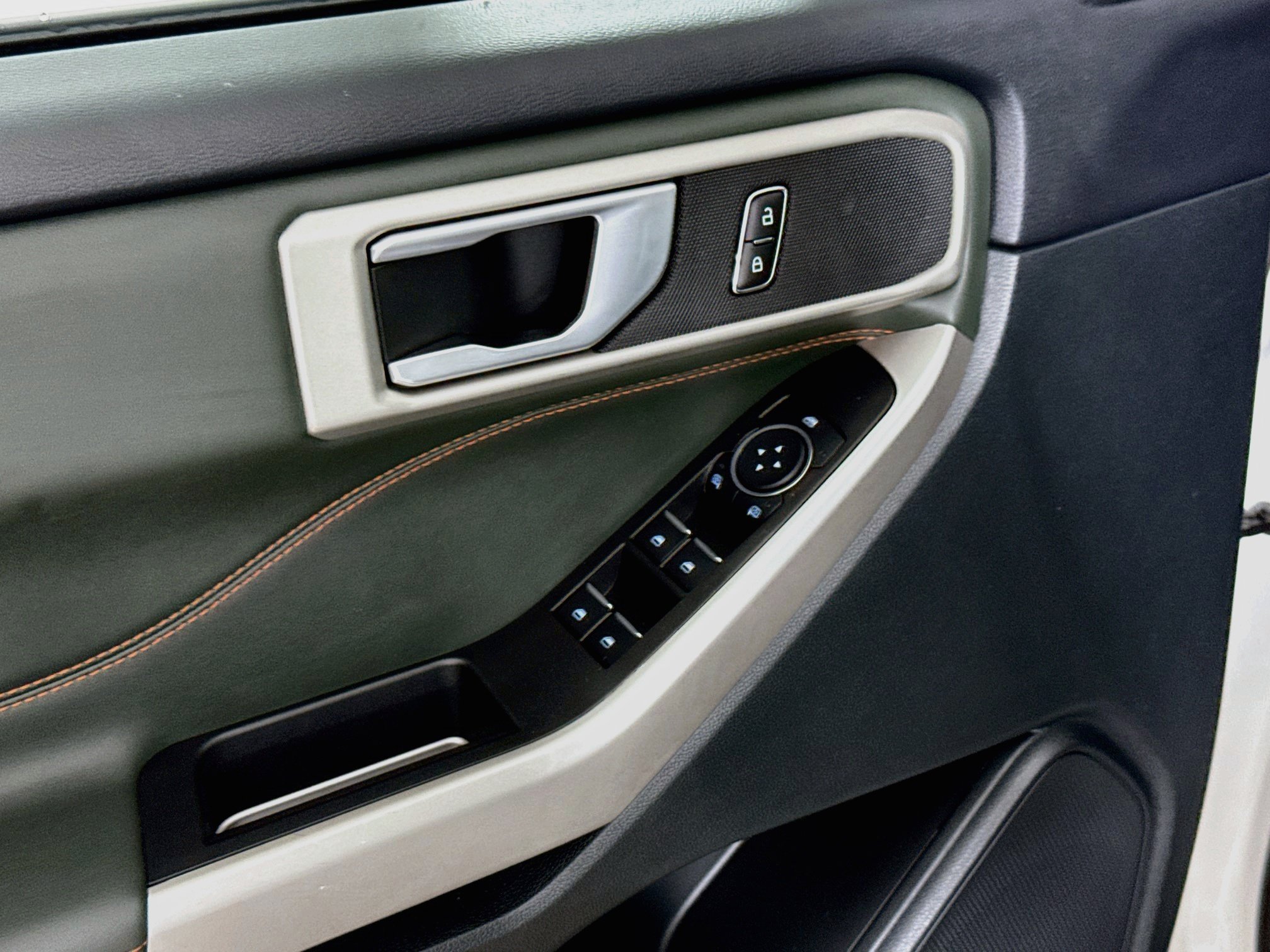 Certified 2023 Ford Explorer Timberline AWD/4WD image 18