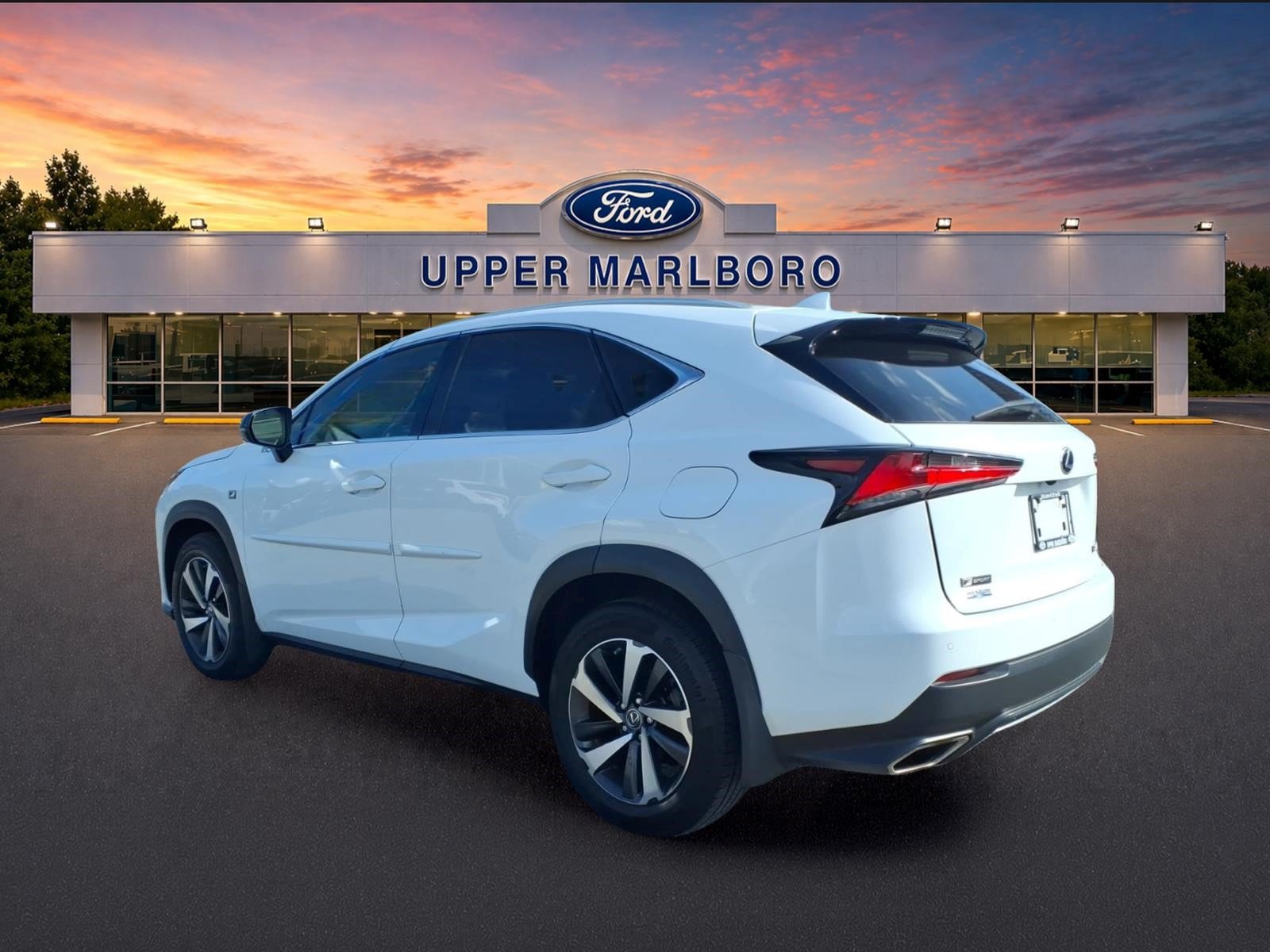 Used 2020 Lexus NX 300 F Sport w/ F Sport Comfort Package AWD/4WD image 4
