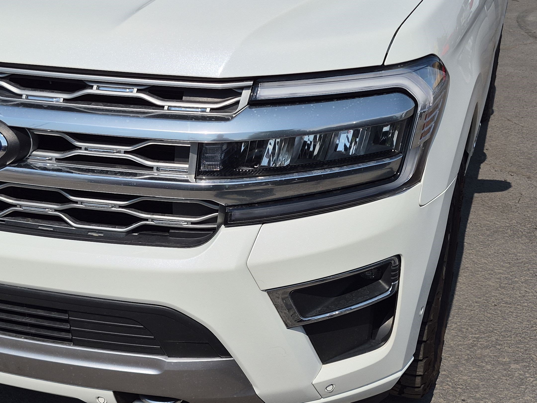 Certified 2024 Ford Expedition Max Platinum AWD/4WD image 13