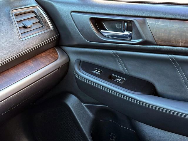 Used 2019 Subaru Outback 2.5i Limited AWD/4WD image 28