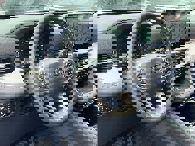 Certified 2025 Ford Explorer Active w/ Active Comfort Package image 23