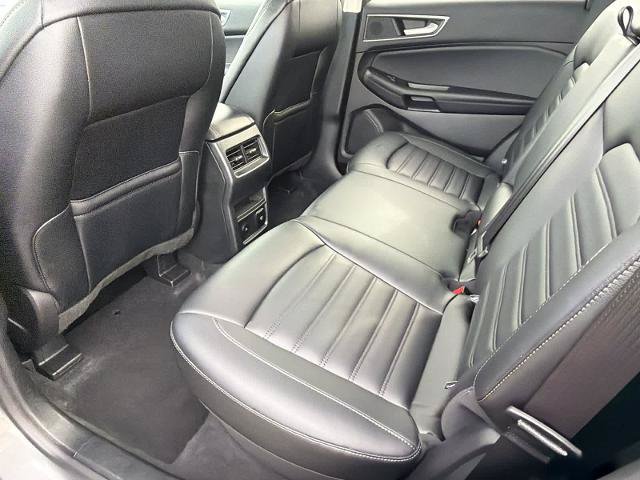 Certified 2023 Ford Edge SEL w/ Convenience Package AWD/4WD image 18