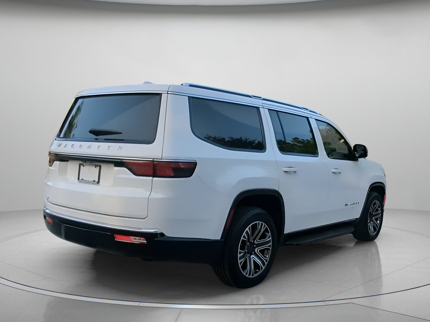 Used 2023 Jeep Wagoneer 4WD w/ Premium Group I image 27