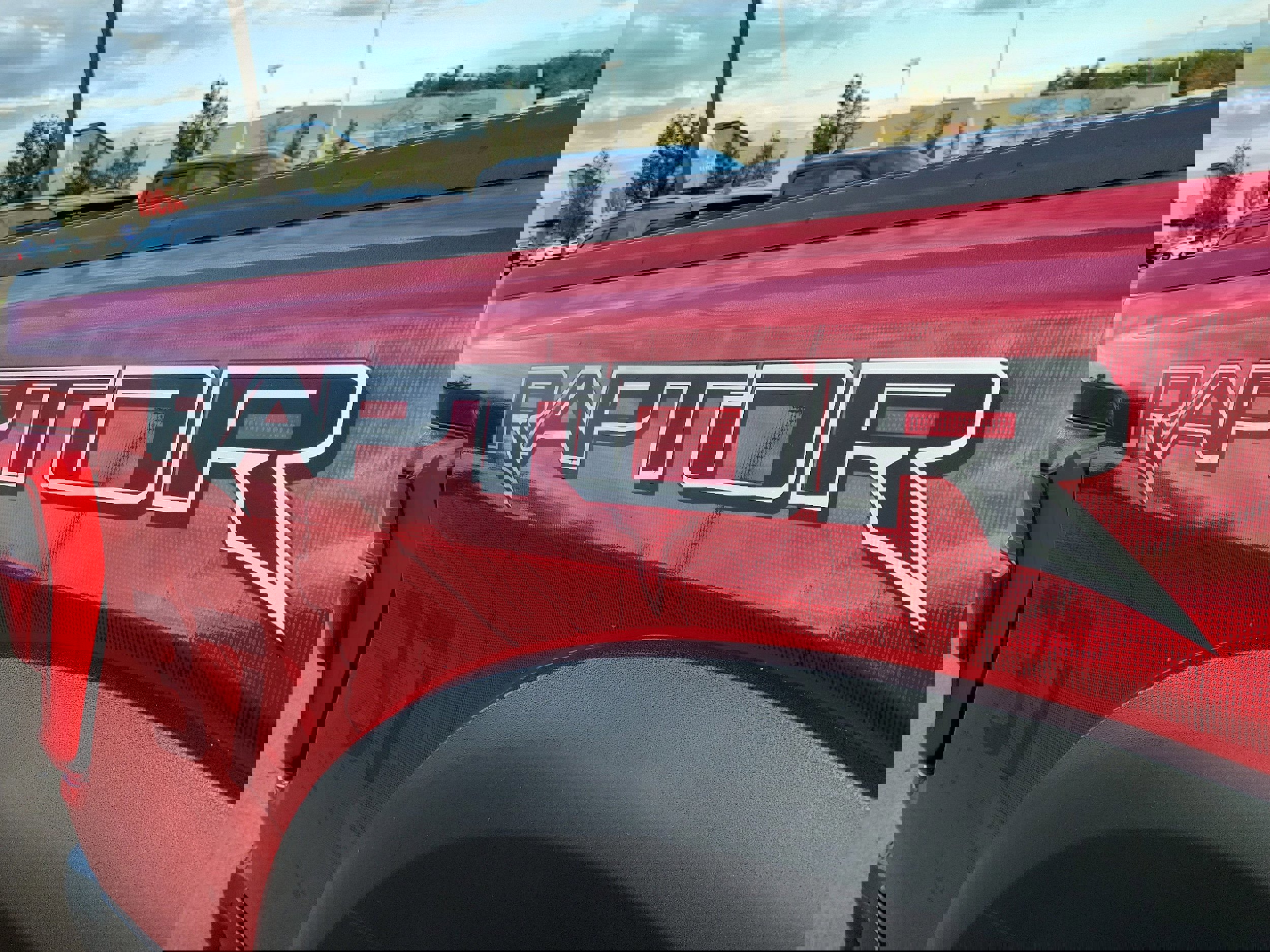 Certified 2023 Ford F150 Raptor w/ Raptor 37 Performance Package image 7