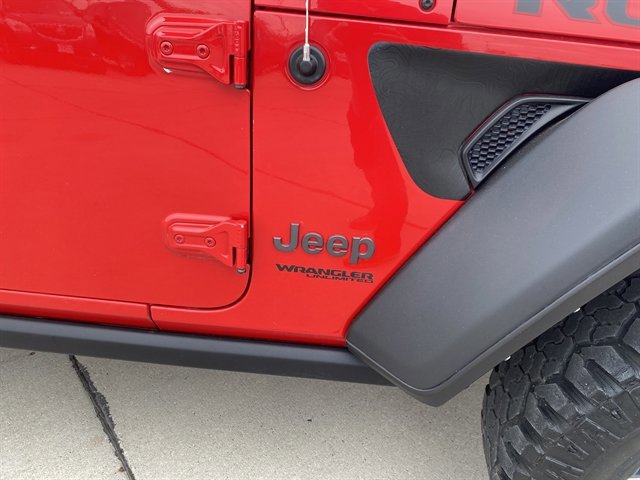 Used 2021 Jeep Wrangler Unlimited Rubicon w/ Dual Top Group AWD/4WD image 9
