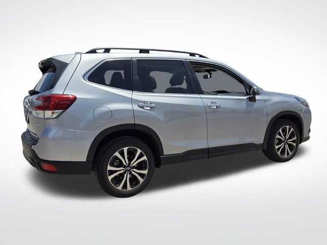 Used 2023 Subaru Forester Limited w/ Popular Package #2 AWD/4WD image 5