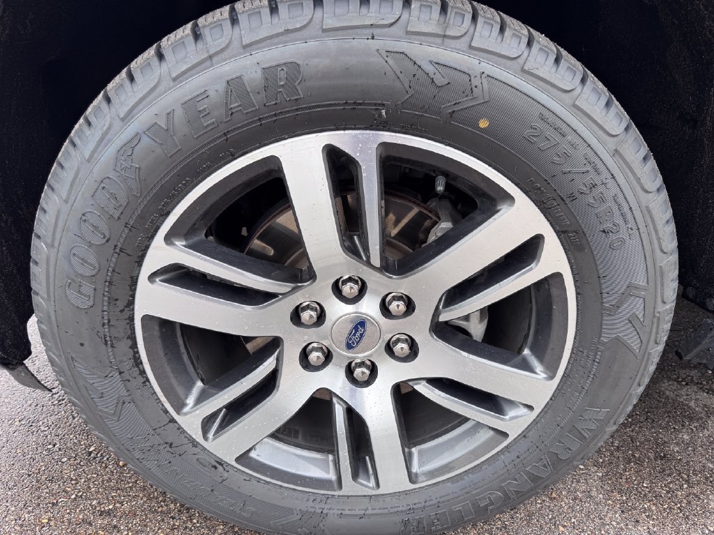 Certified 2024 Ford Expedition Max Limited AWD/4WD image 9