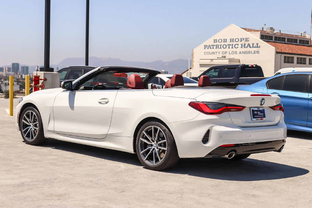 Used 2026 BMW 430i Convertible RWD image 12