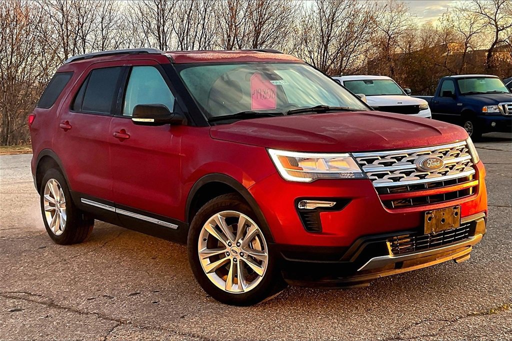 Certified 2019 Ford Explorer XLT w/ Equipment Group 202A