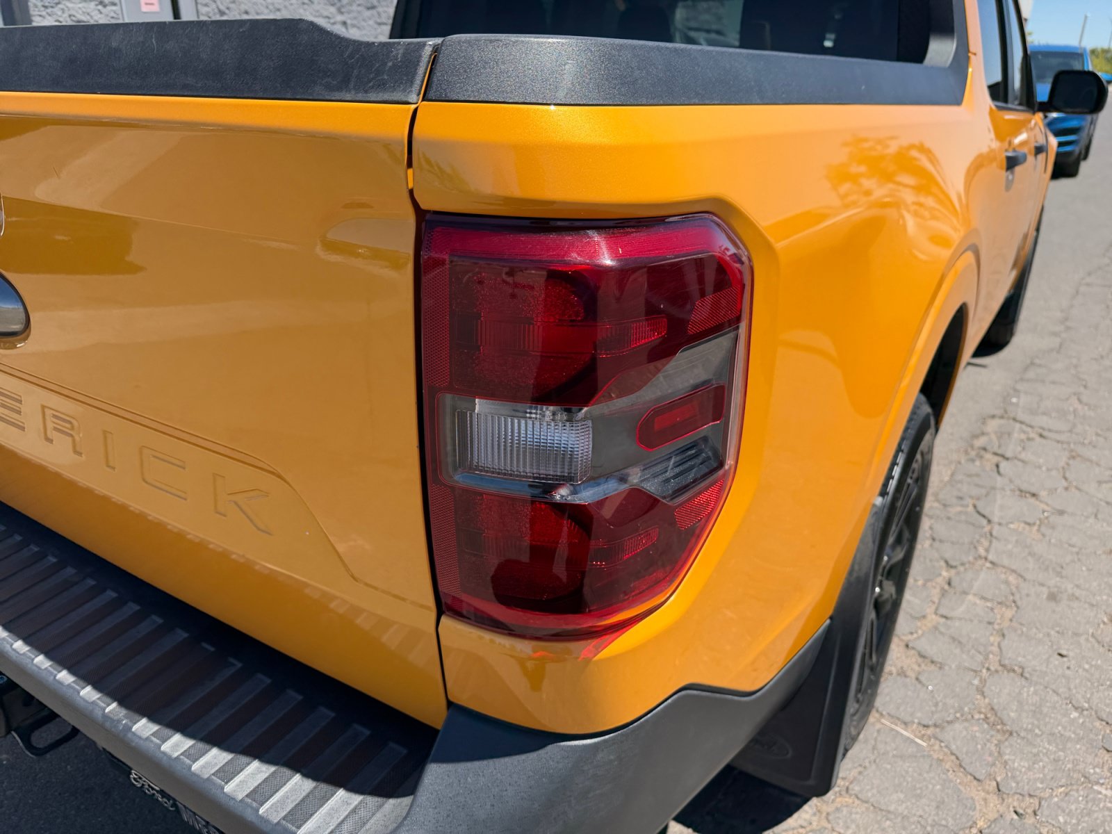 Certified 2023 Ford Maverick XLT w/ Black Appearance Package FWD image 28