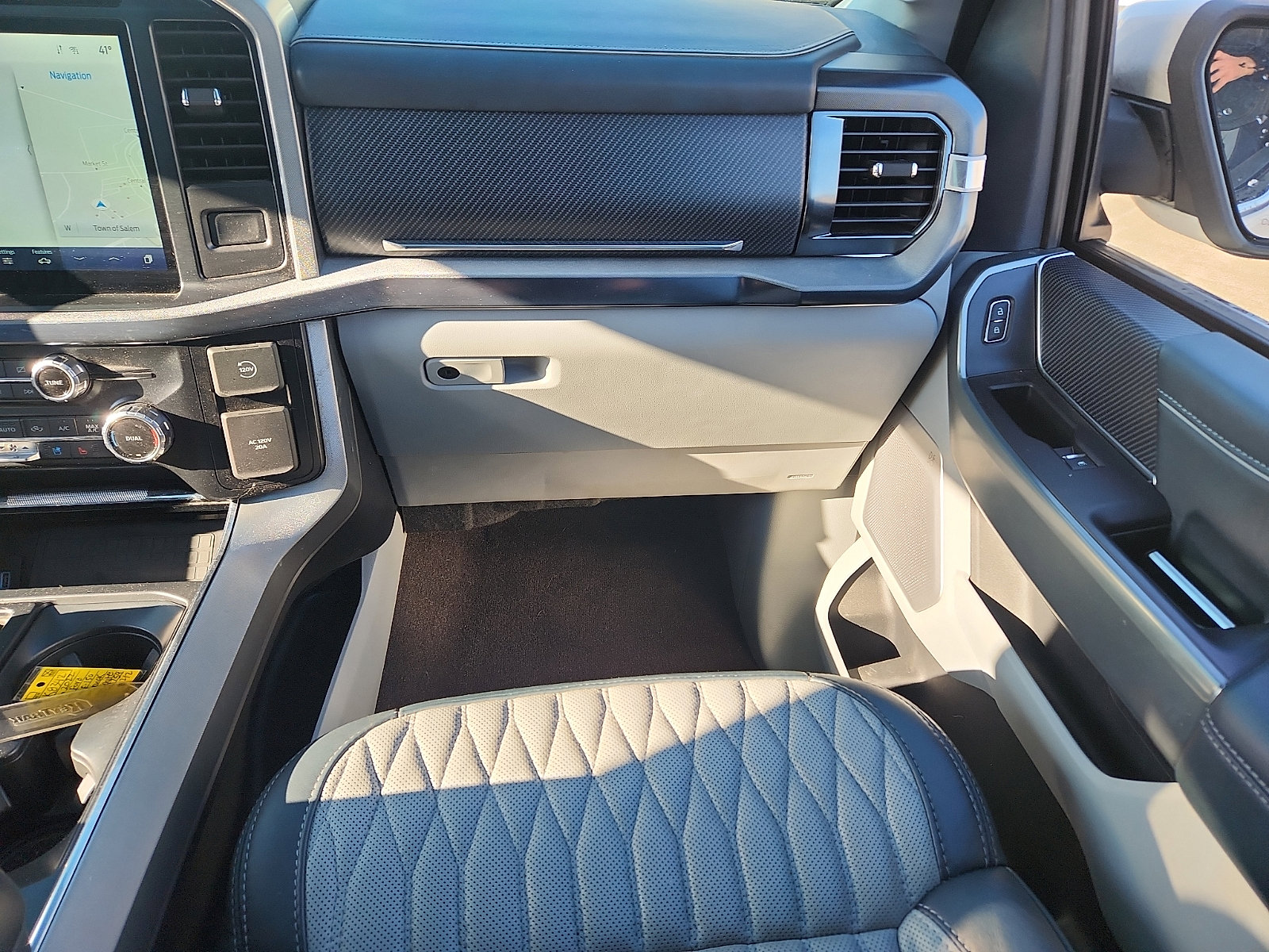 Certified 2022 Ford F150 Limited image 11